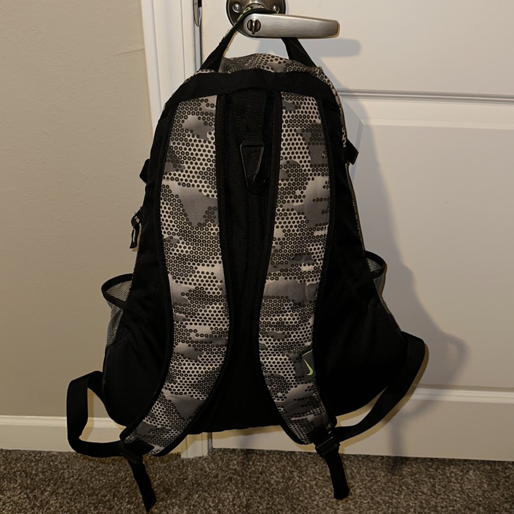 Nike Backpack - image 2